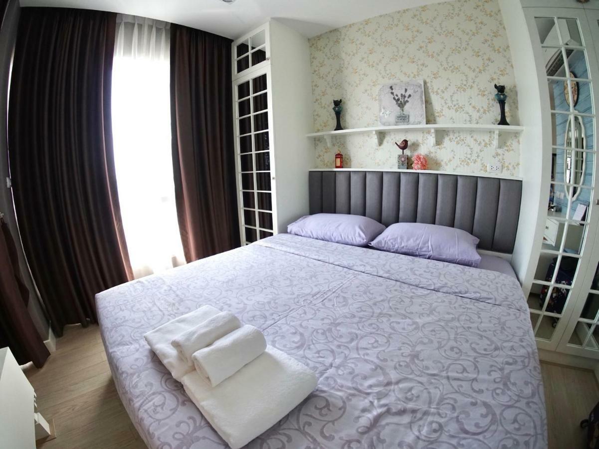 The Patio Bangsaen Apartment Bagian luar foto